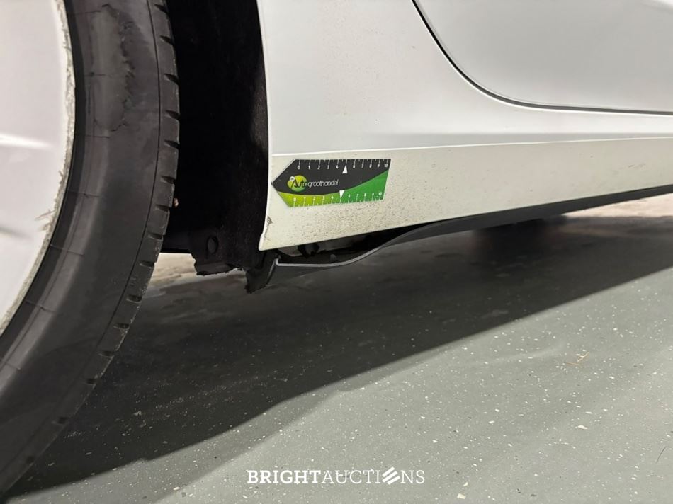 Tesla Model 3 RWD 60 kWh 283pk 2023 (Origineel-NL), S-157-TN