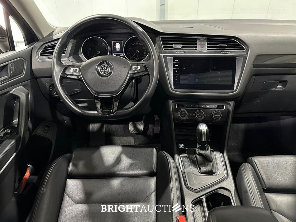 Volkswagen Tiguan Allspace Comfortline Business 7-Persoons 1.5 TSI 150pk 2021 (Origineel-NL), N-654-FP