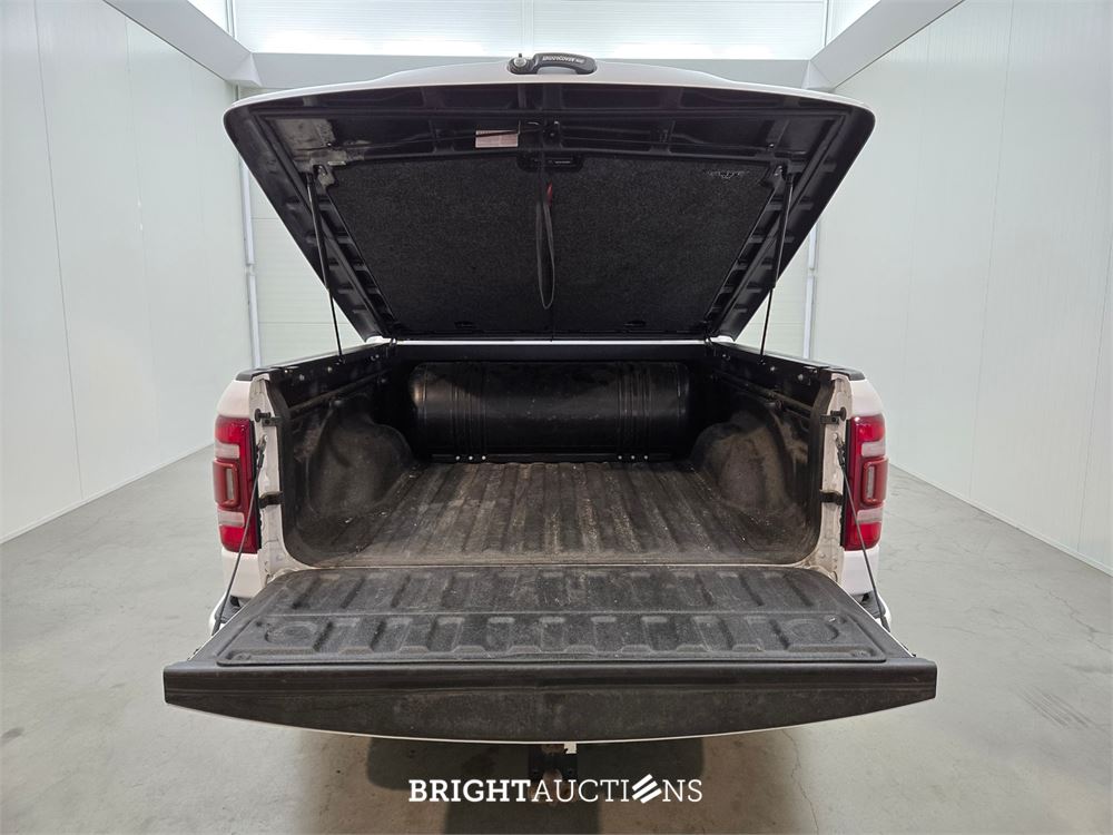 Dodge Ram 1500 4x4 Crew Cab Limited 5.7 V8 402pk 2019 (Origineel-NL), VBV-05-L