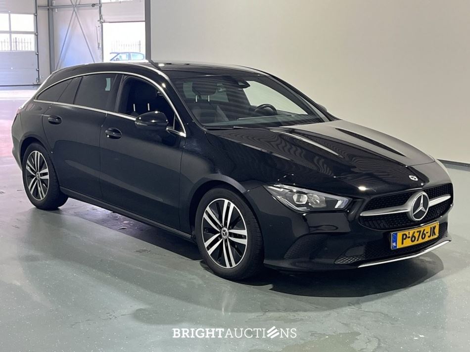 Mercedes-Benz CLA180 Shooting Brake Business Solution 136pk (Origineel-NL) CLA-Klasse, P-676-JK
