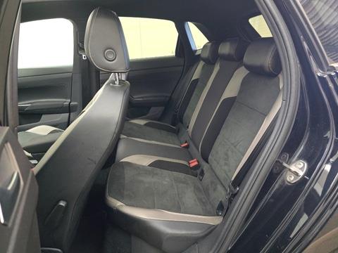 Volkswagen Polo GTI 2.0 TSI 200pk 2018, GGG-67-L