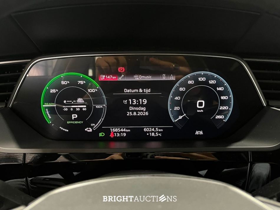 Audi e-tron Sportback 50 Business edition Quattro 71 kWh 313pk 2021 (Origineel-NL), L-789-TL