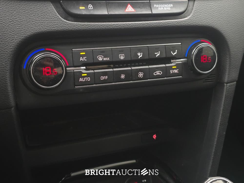 Kia XCeed T-GDi DynamicPlusLine 1.0 120pk 2021, Z-692-FS