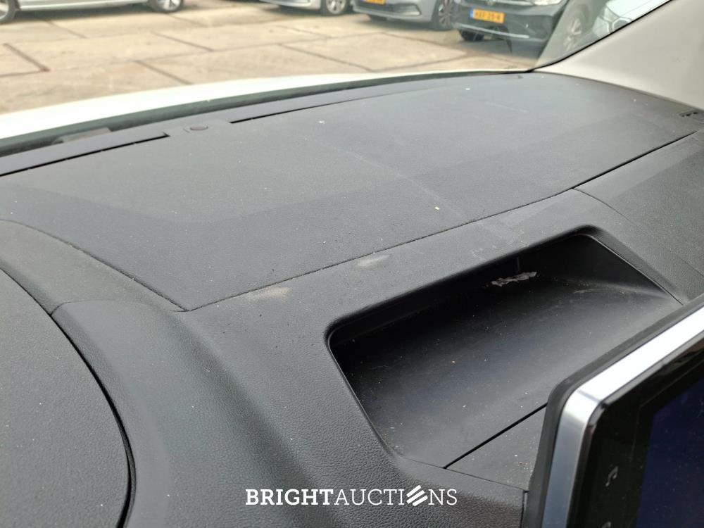 Citroen Berlingo 1.5 BlueHDI Club XL 99 pk 2021, VKR-08-B