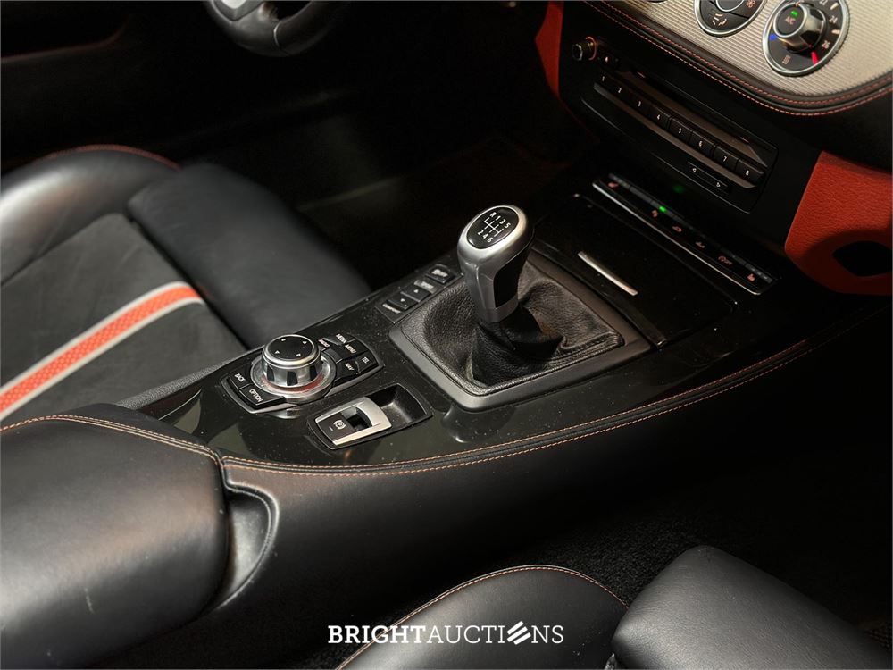 BMW Z4 Roadster sDrive18i Executive Design Pure Traction Uitvoering 156pk 2014 (Origineel-NL), 3-TRK-41 -67.534KM-

