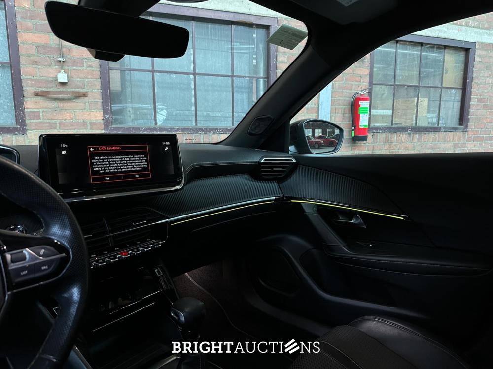 Peugeot 2008 1.2 PureTech GT-Line 131pk 2020 (Origineel-NL + 1e Eigenaar), H-379-PN