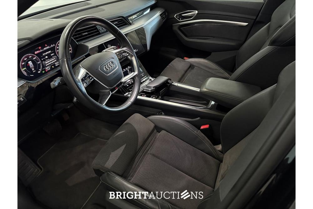 Audi e-tron 55 S edition Quattro 95 kWh 408pk 2021 (Origineel-NL), L-559-DX