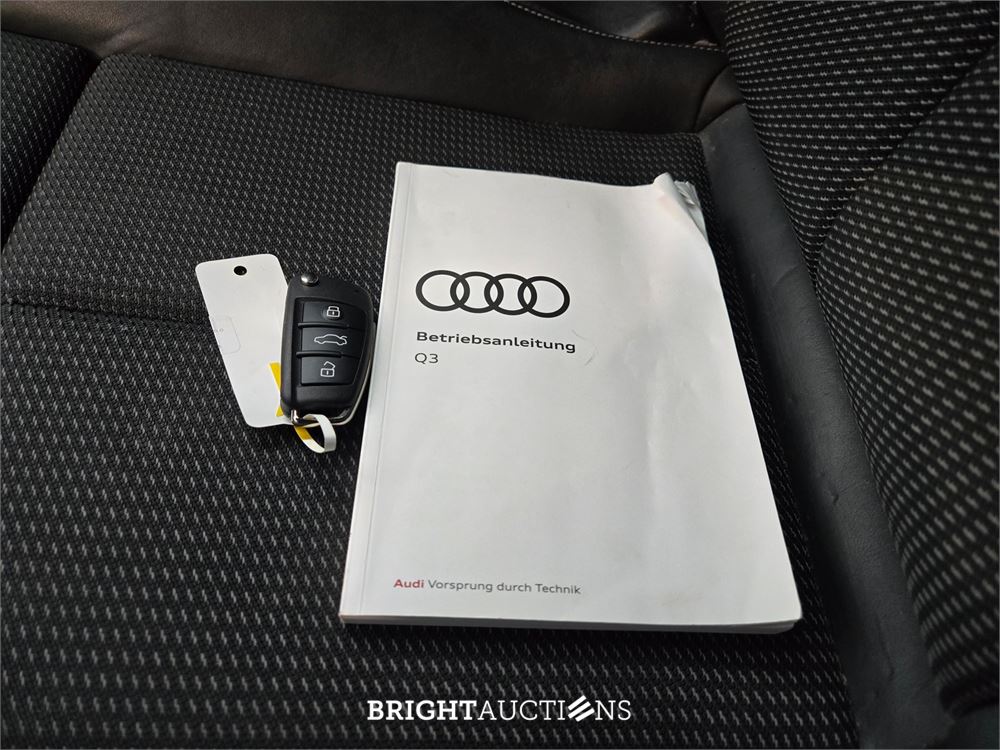 Audi Q3 35 S-Line edition one TFSI 150pk 2019, T-473-VT