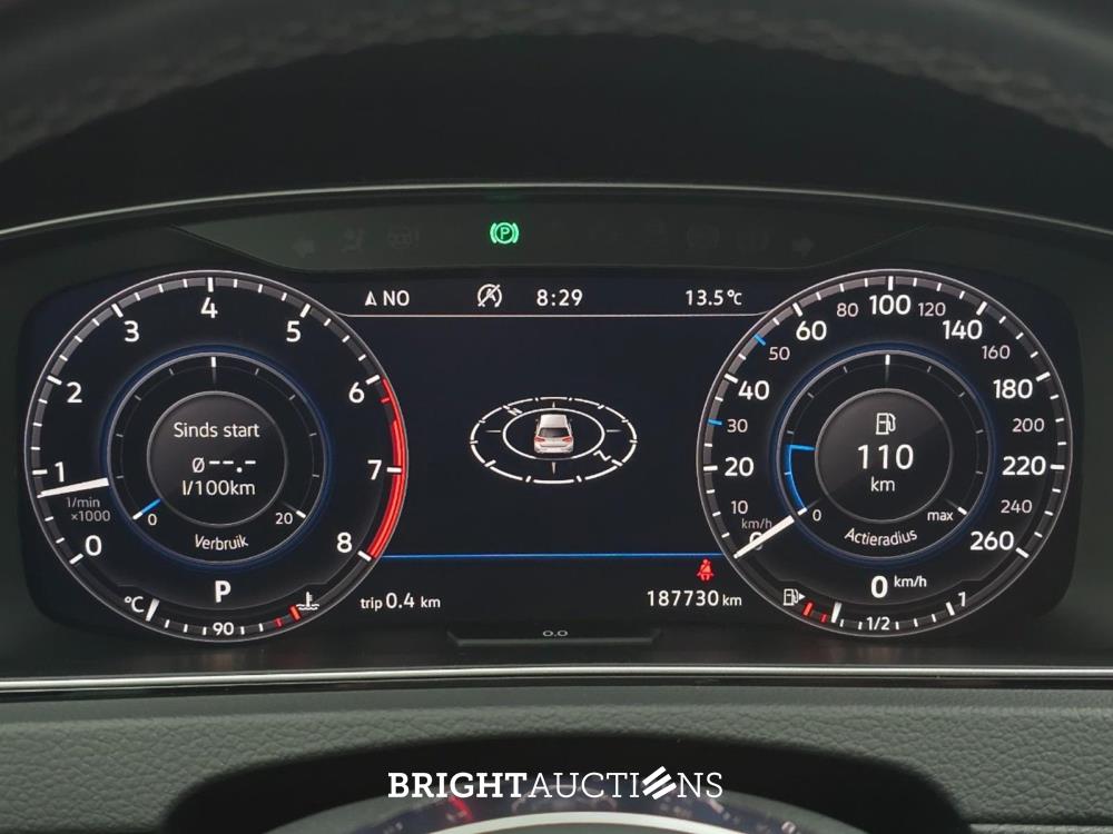 Volkswagen Golf Highline Business R 1.5 TSI 150pk 2018, X-726-KS