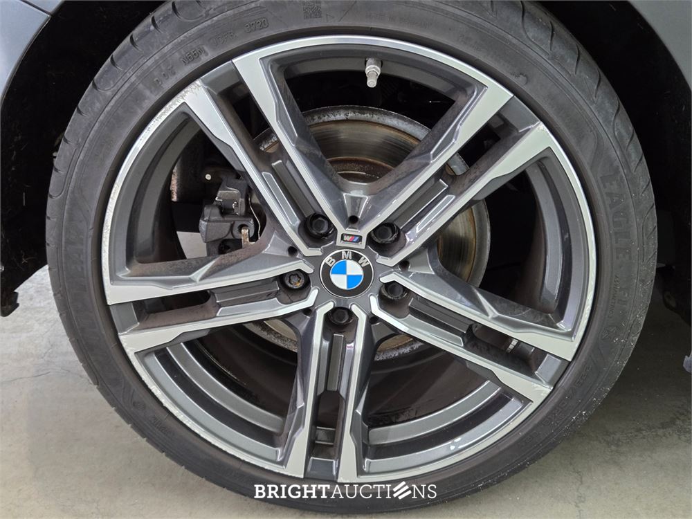 BMW 118i 1-serie High Executive 136pk 2021 (Origineel-NL) 1-Serie, L-781-BN