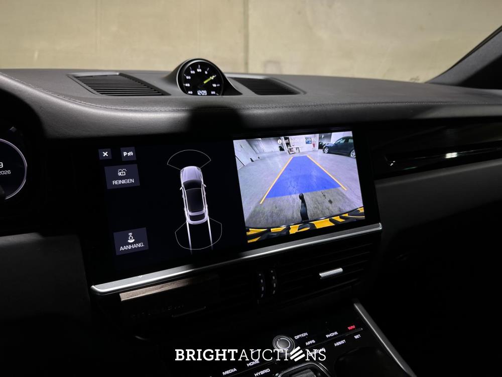 Porsche Cayenne Coupé 3.0 V6 E-Hybrid 462pk 2019 (Origineel-NL), G-145-HL