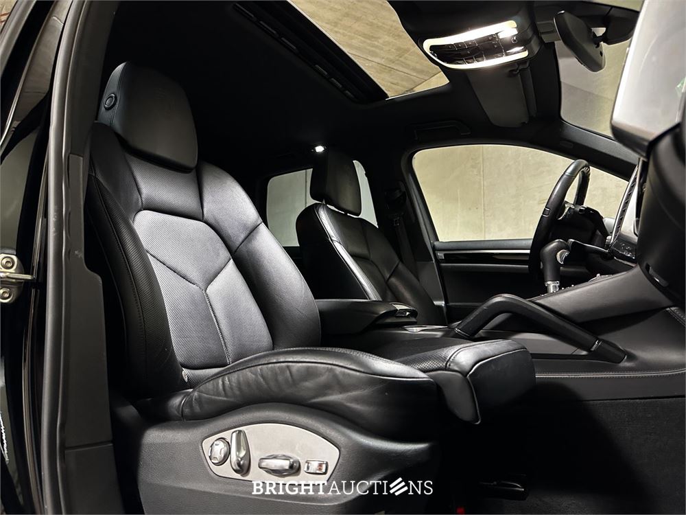 Porsche Cayenne S 4.8 V8 400pk 2011, HFZ-55-K