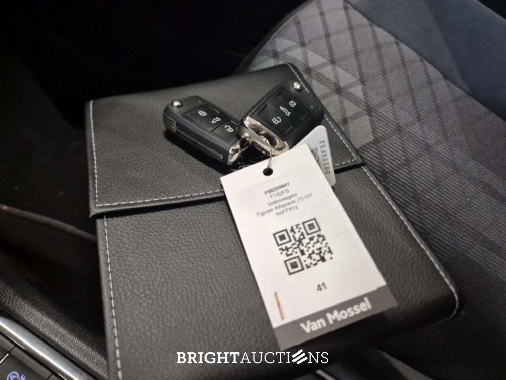 Volkswagen Tiguan Allspace R-Line Business 1.5 TSI DSG 150pk 2023 (Origineel-NL), T-762-FS