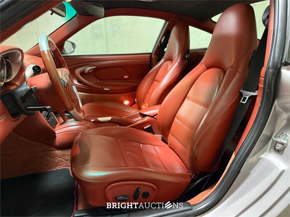 Porsche 911 996 Carrera 4S 3.6 Coupé 320pk 6-cilinder 2002, XK-372-L