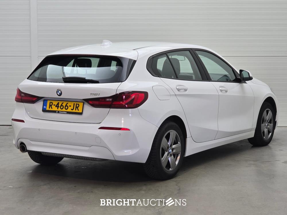 BMWBusiness 116i Business Edition 109pk 2022 (Origineel-NL) 1-serie, R-466-JR