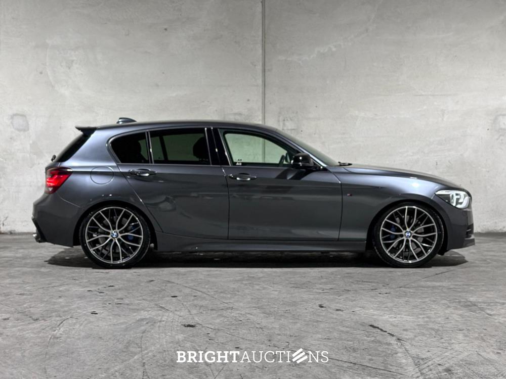 BMW M135i xDrive 320pk 2013 (Origineel-NL) 5-serie F20, 9-KHH-43