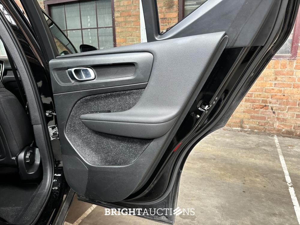 Volvo XC40 Recharge T4 INSCRIPTION EXPRESSION 129pk 2021 (Origineel-NL+1e eigenaar), K-649-LG