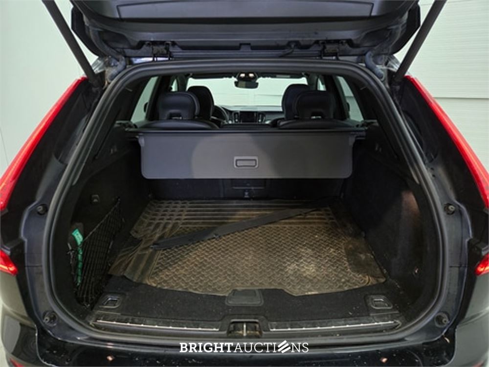 Volvo XC60 B4 Inscription 2.0 197pk 2022, R-499-PK