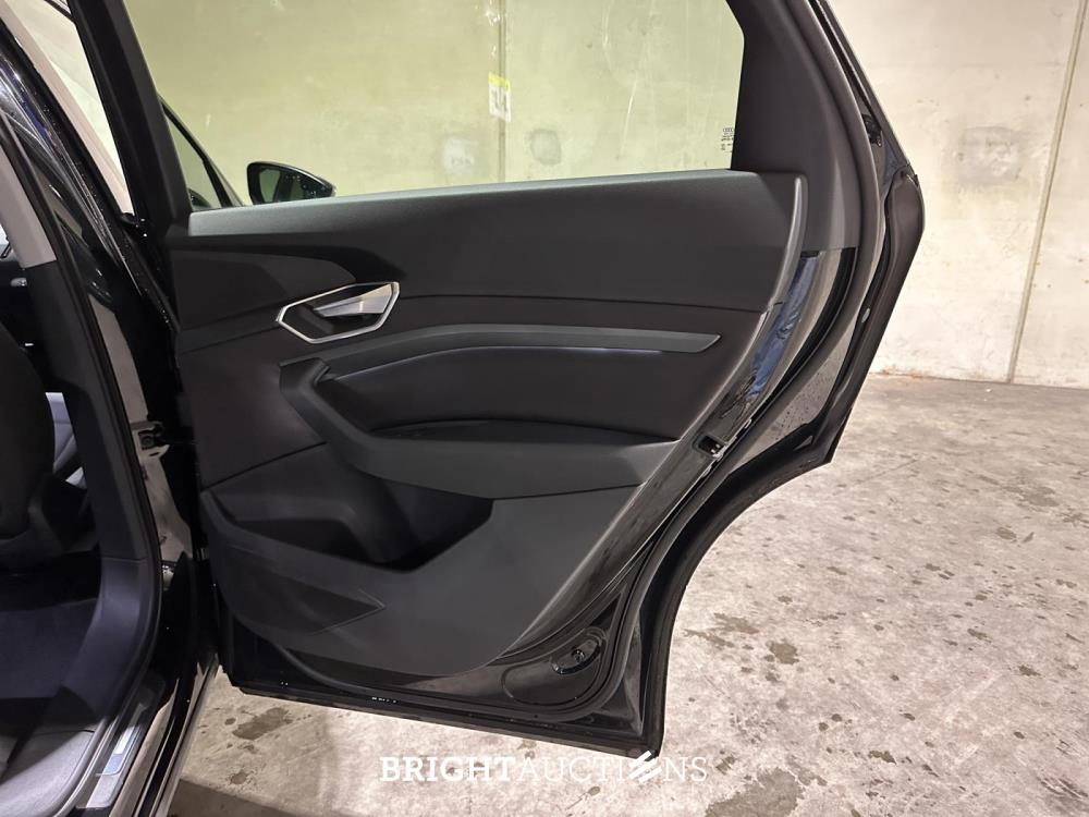 Audi e-tron Sportback 55 Quattro Business Edition 95 kWh 408pk 2020 (Origineel-NL + 1e Eigenaar), K-592-GL