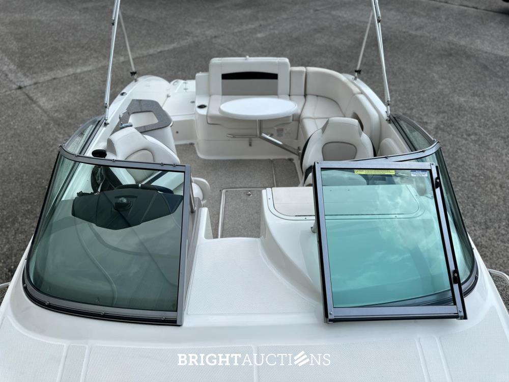 Chaparral 225 SSi Sportboot / Speedboot met Kajuit, MerCruiser 300pk – 2012