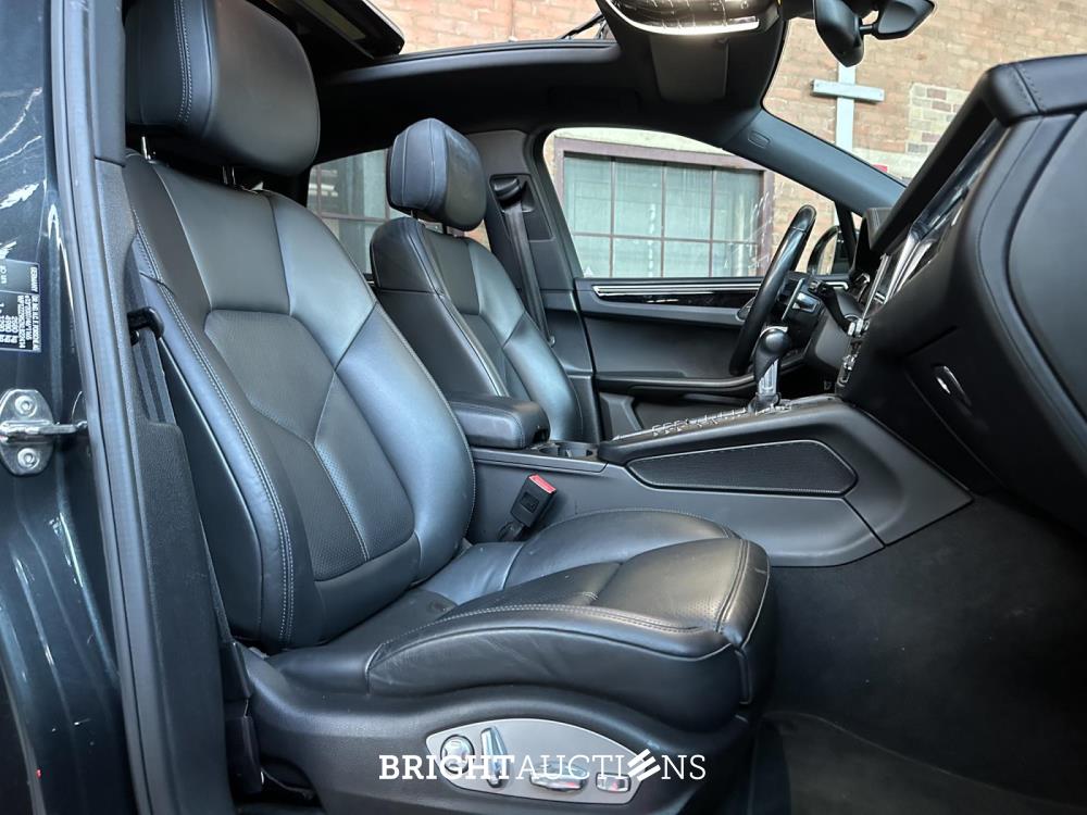Porsche Macan S 3.0 V6 354pk 2019 Sport-Chrono, R-426-XL