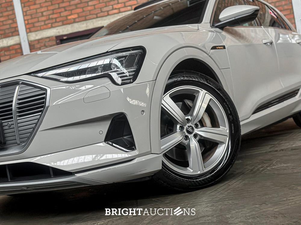 Audi e-tron 55 quattro Business edition Plus 95 kWh 408pk 2020 (Origineel-NL+1e eigenaar), K-706-KJ