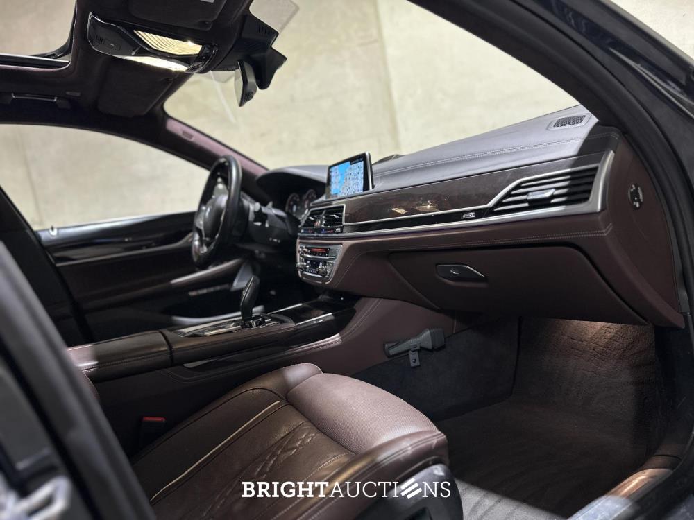 BMW 750Li xDrive High Executive 4.4 V8 7-serie 449pk 2017, XF-396-X