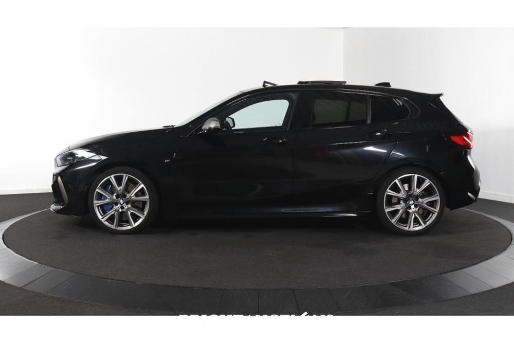 BMW M135 i Business Edition xDrive 306pk 2021 (Origineel-NL) 1-Serie, N-977-HZ