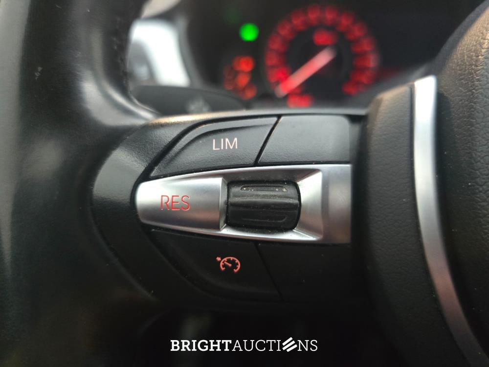 BMW 3-serie M Sport Edition 136pk 2018 (Origineel-NL), TV-084-P