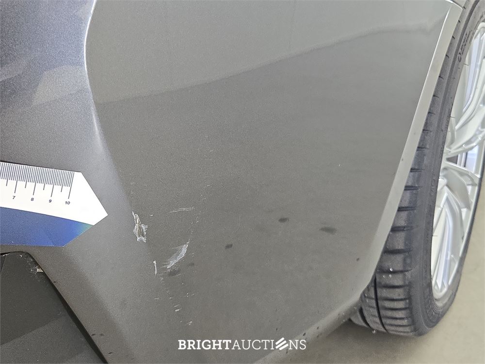 BMW 320i 3-serie Executive Edition 184pk 2019 (Origineel-NL) 3-Serie, XT-203-T