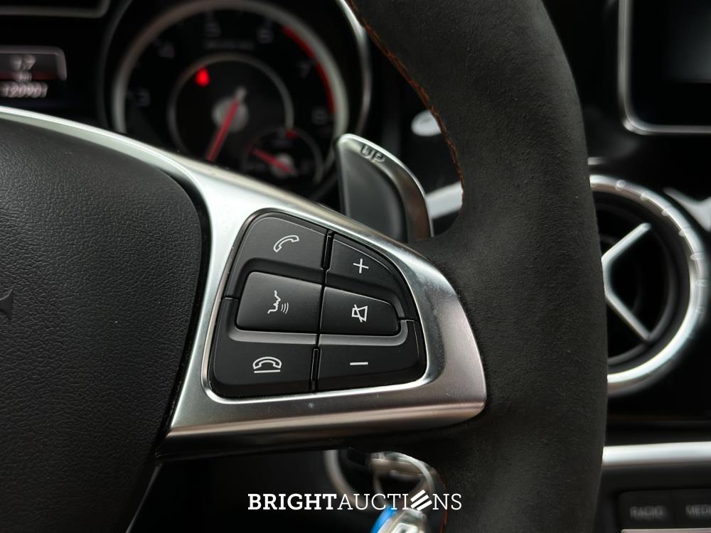 Mercedes-Benz CLA45 4Matic OrangeArt Edition CLA-klasse 360pk 2015, NL-Kenteken