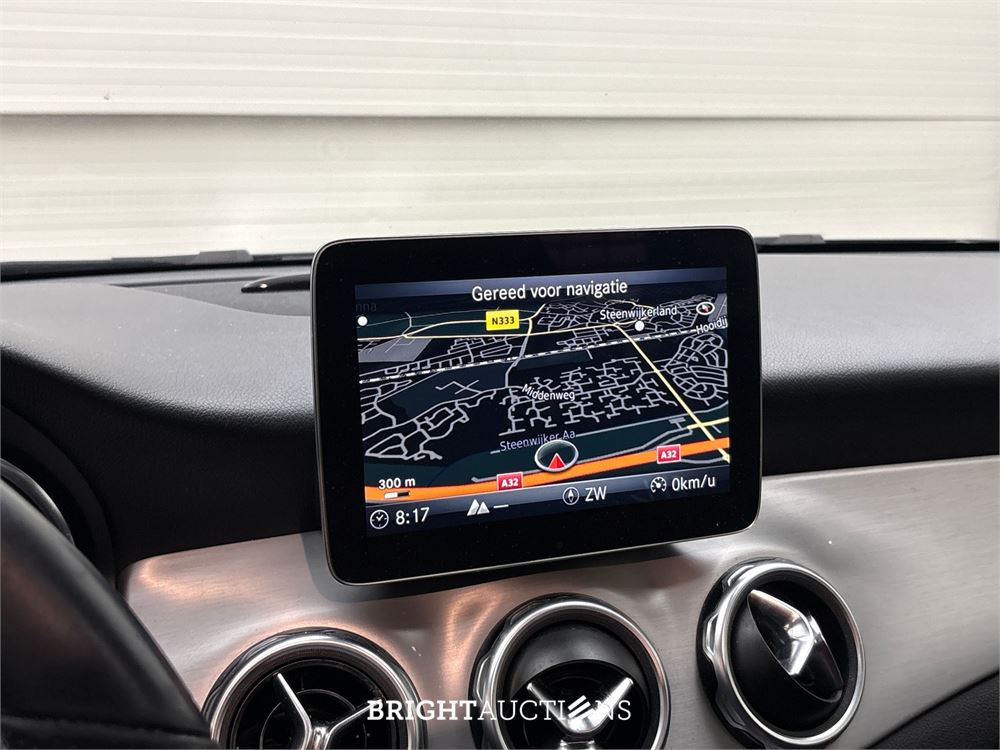 Mercedes-Benz GLA200 Premium Plus 157pk 2018 (Origineel-NL) GLA-Klasse, TS-806-X