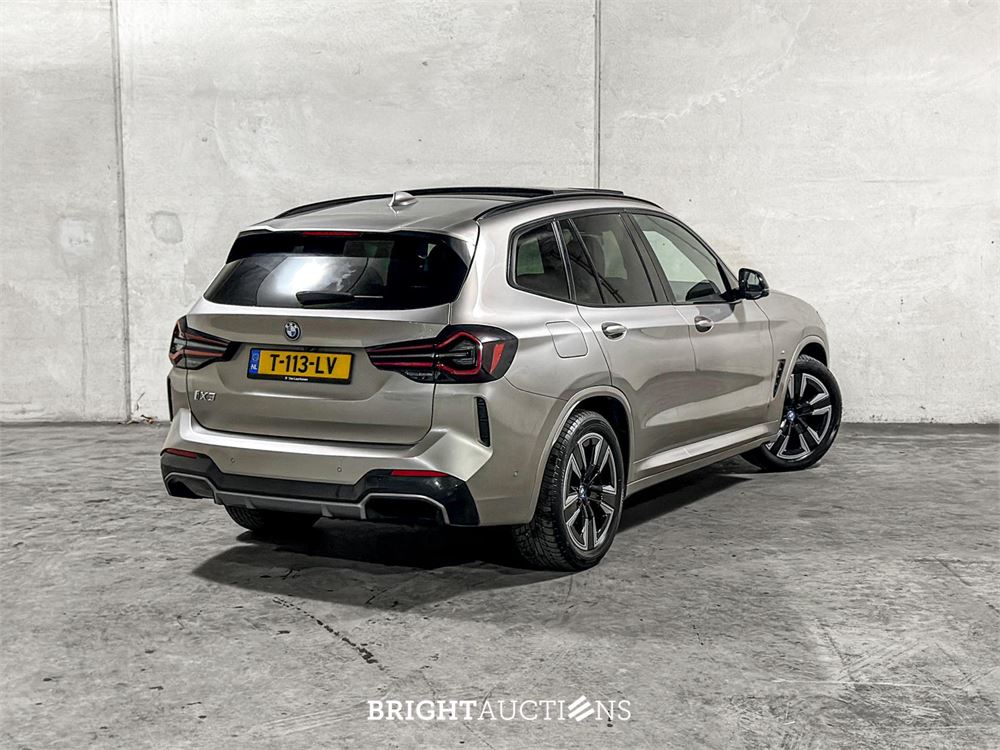 BMW iX3 High Executive 80kWh 286pk 2022, T-113-LV