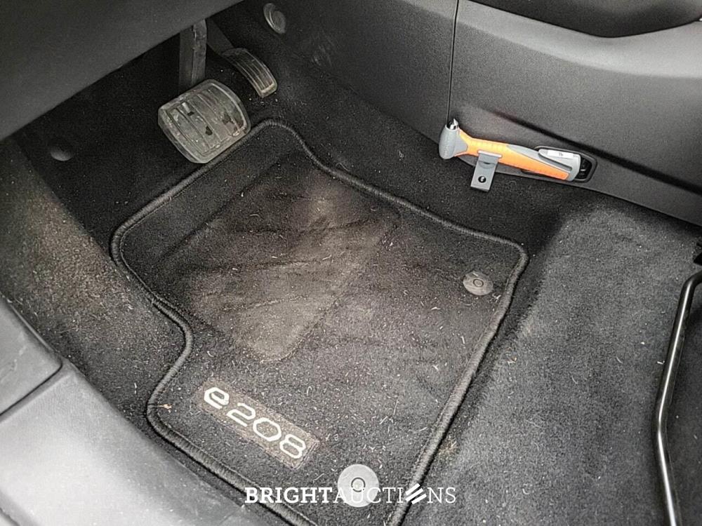 Peugeot 208 EV Active Pack 50 kWh 136pk 2023 (Origineel-NL), S-093-NT