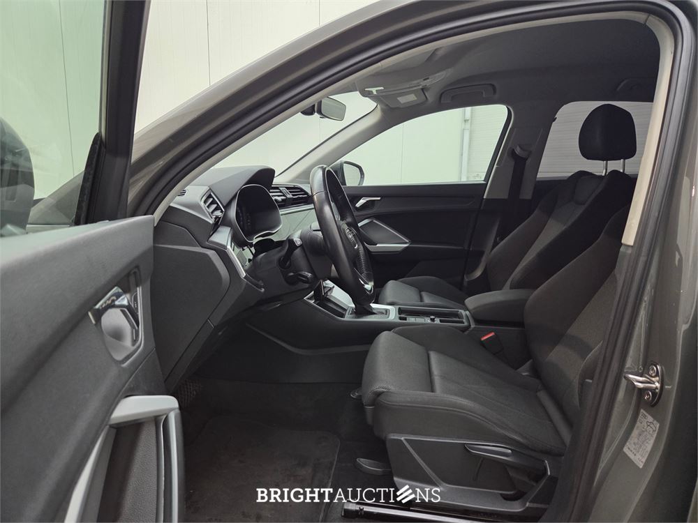Audi Q3 40 S-Line edition one TFSI Quattro 191pk 2019, J-184-JL
