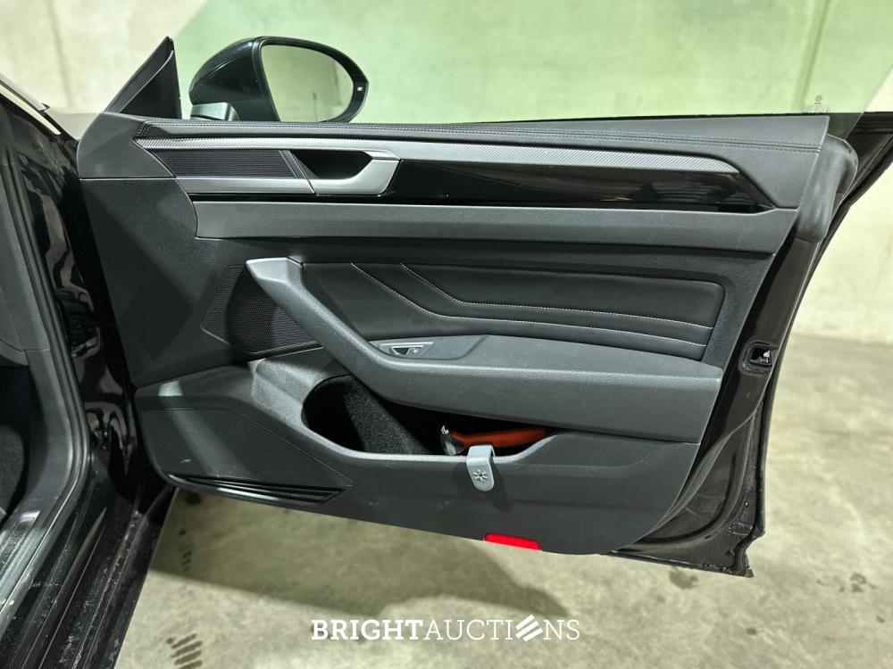 Volkswagen Arteon Shooting Brake 1.4 eHybrid 160kW 6-DSG R-Line Business+ 218pk 2022 (Origineel-NL+1e eigenaar), P-946-TG 