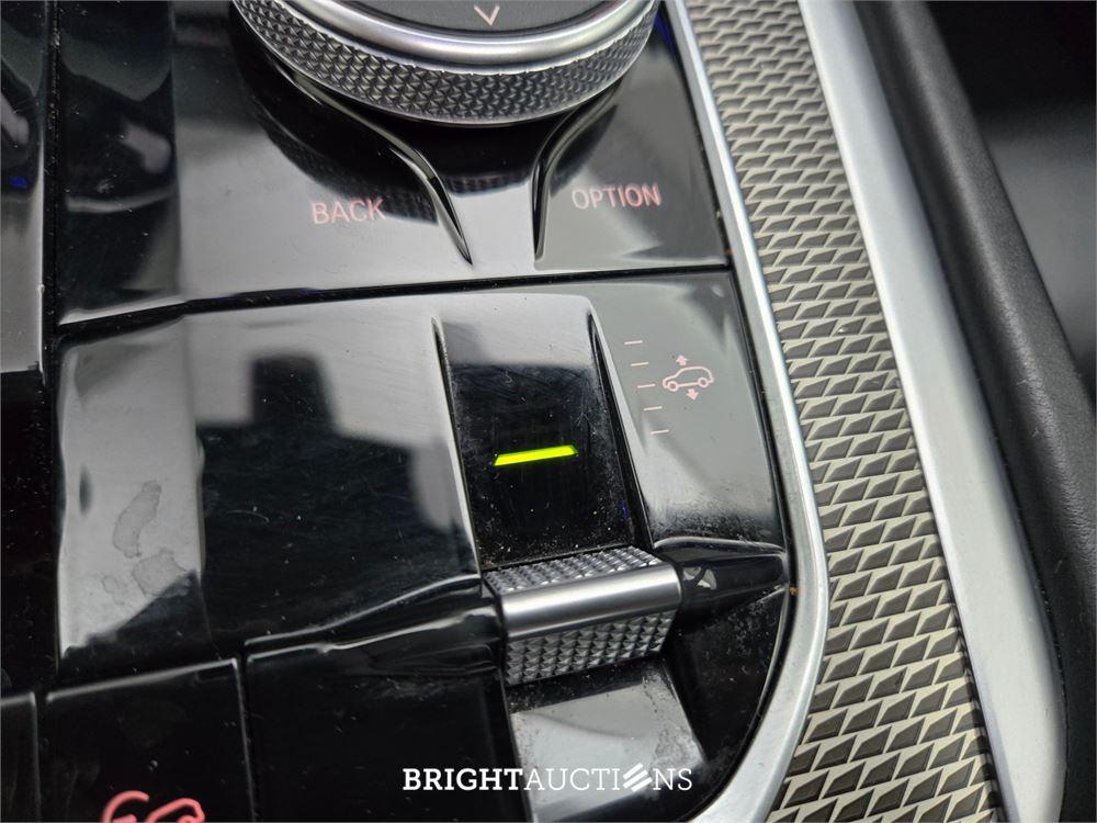 BMW X6 xDrive40i High Executive 341pk 2019, J-861-ZJ