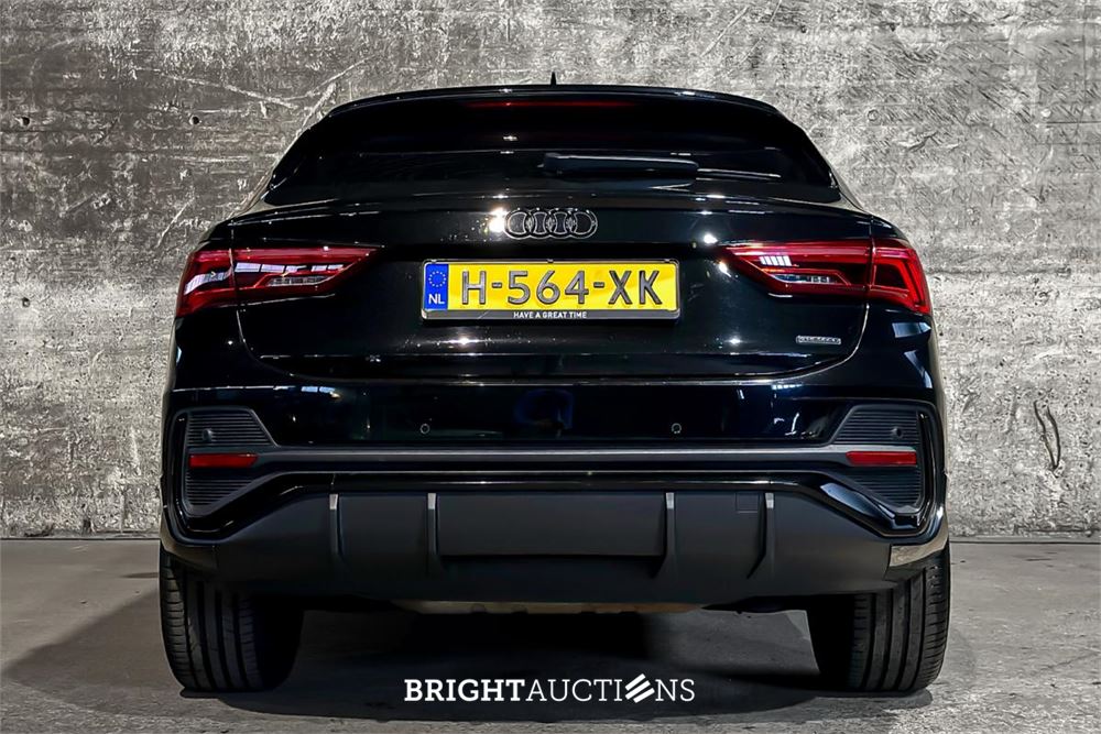 Audi Q3 Sportback 45 TFSI Quattro S Edition 230pk 2020 (Origineel-NL + 2e Eigenaar), H-564-XK
