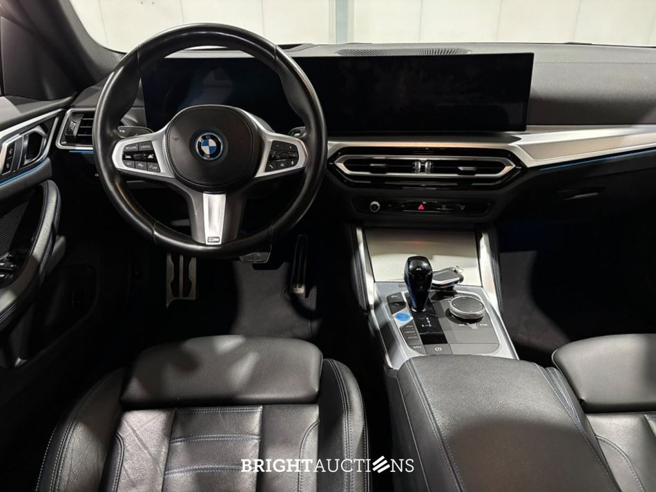 BMW i4 eDrive40 High Executive M-pakket 84 kWh 340pk 2022 (Origineel-NL), R-620-FS