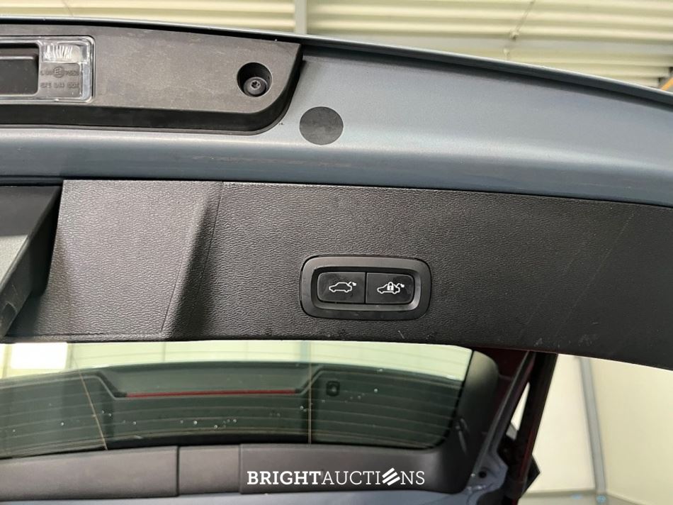 Volvo XC40 T4 Recharge Inscription Expression 1.5 211pk 2021 (Origineel-NL), N-700-DT