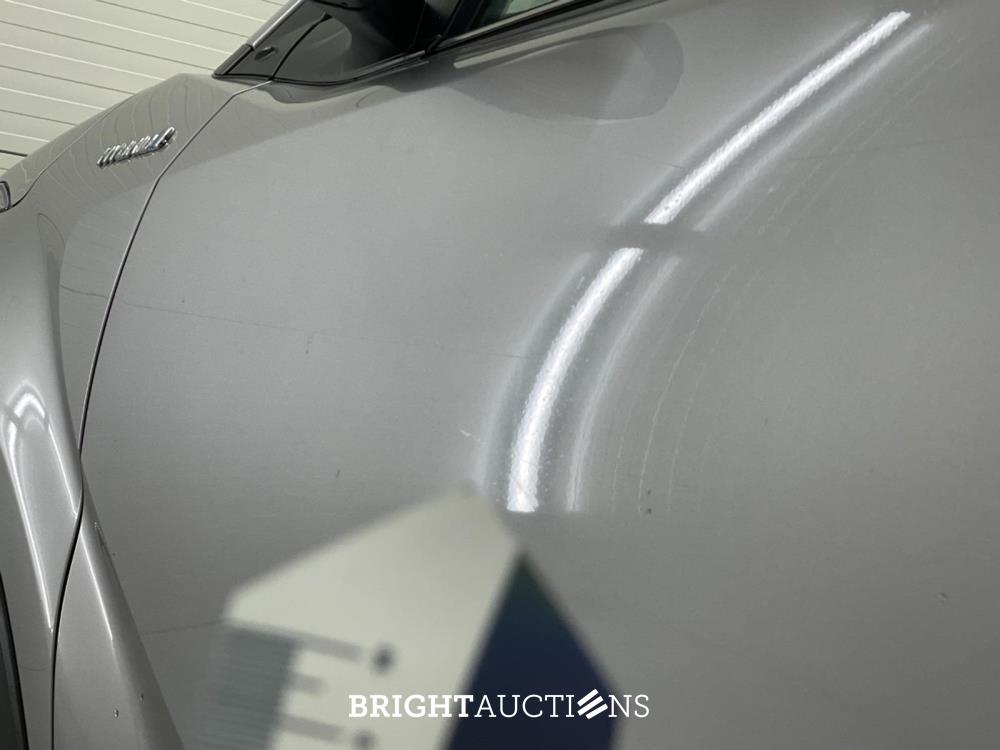 Toyota C-HR Hybrid Executive 1.8 170pk 2017, P-886-JB