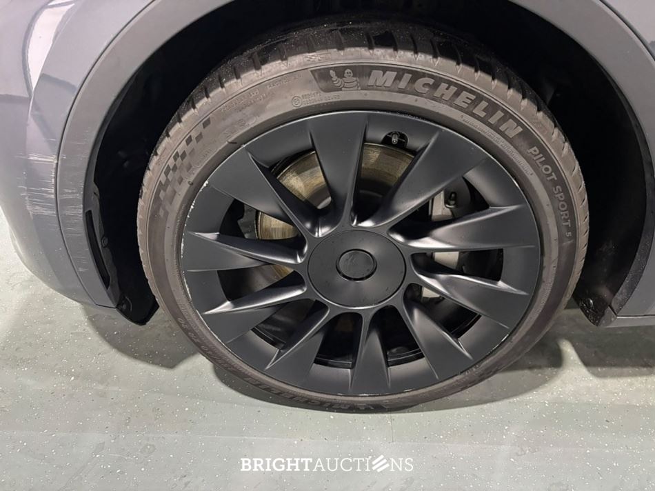 Tesla Model Y RWD 58 kWh 238pk 2023 (Origineel-NL), S-167-PJ