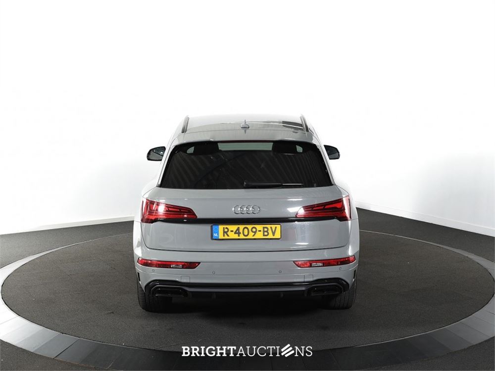 Audi Q5 50 TFSI e S edition 408pk 2022 (Origineel-NL), R-409-BV