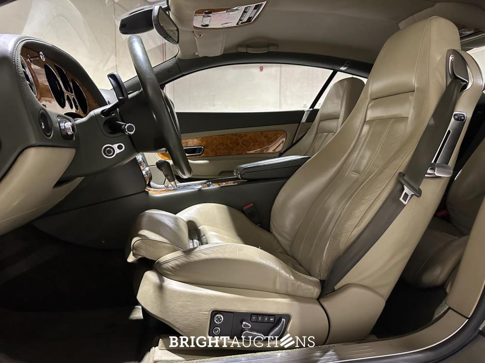 Bentley Continental GTC 6.0 W12 560pk 2004, 43-NV-TN