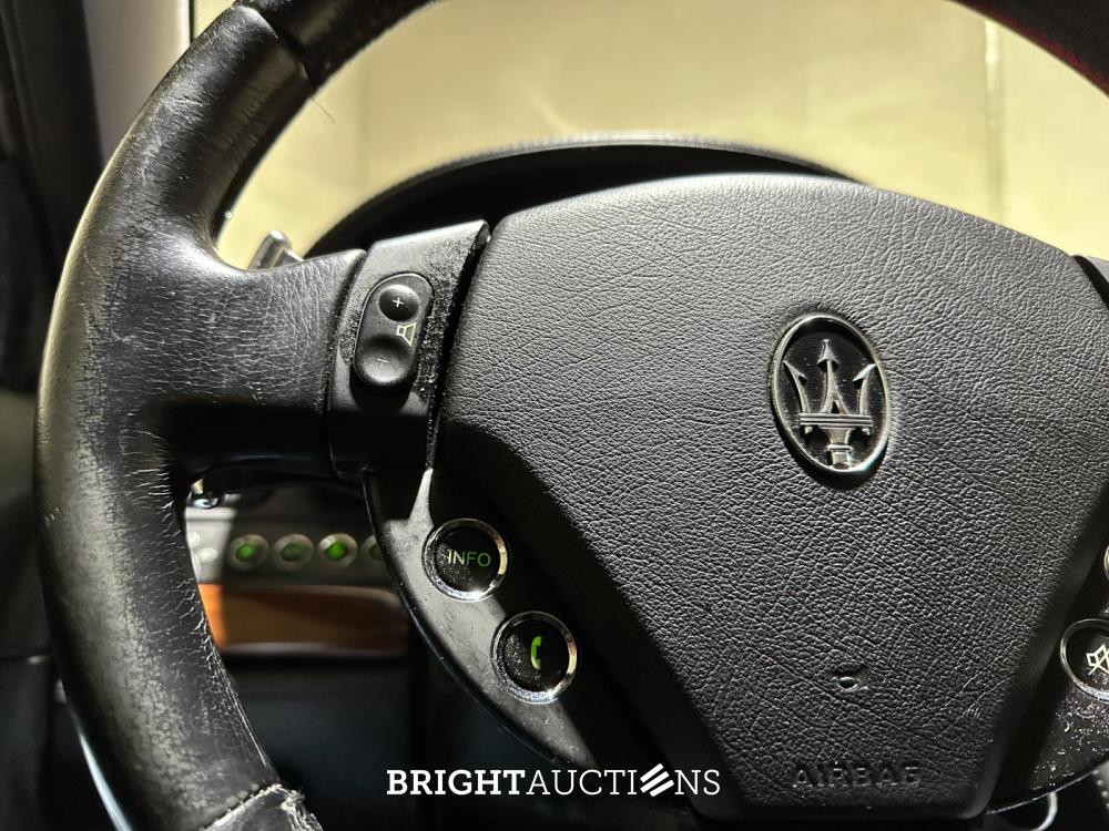 Maserati Quattroporte 4.2 V8 Duo Select 401pk 2005, 13-RL-XN Youngtimer
