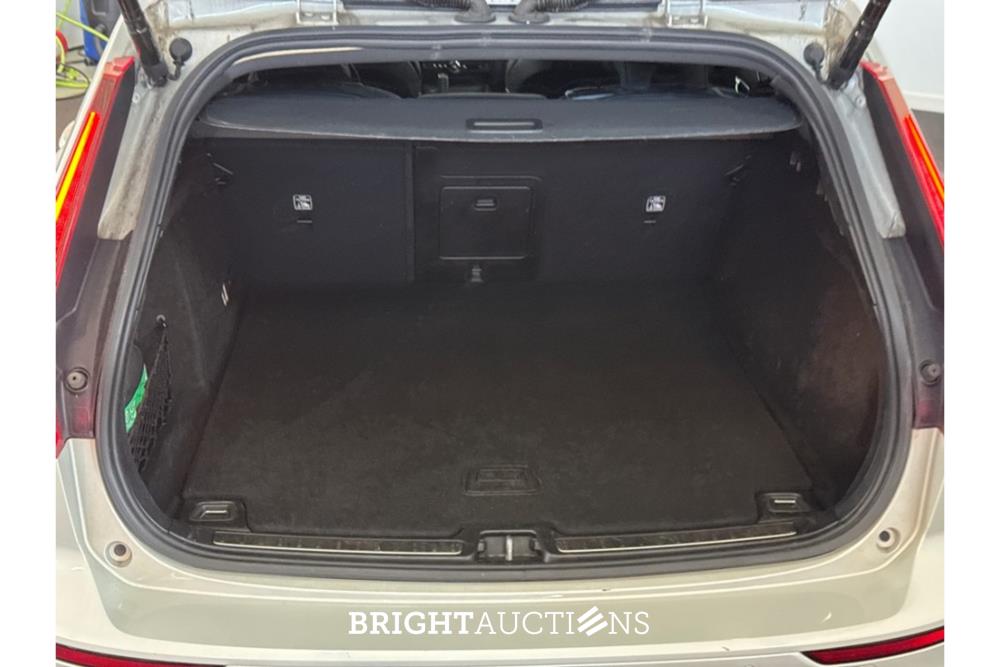 Volvo V60 B4 R-Design 2.0 197pk 2021 (Origineel-NL), L-001-GJ
