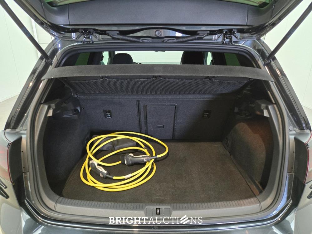 Volkswagen Golf GTE 1.4 TSI 150pk 2014 (Origineel-NL), 2-XVG-58