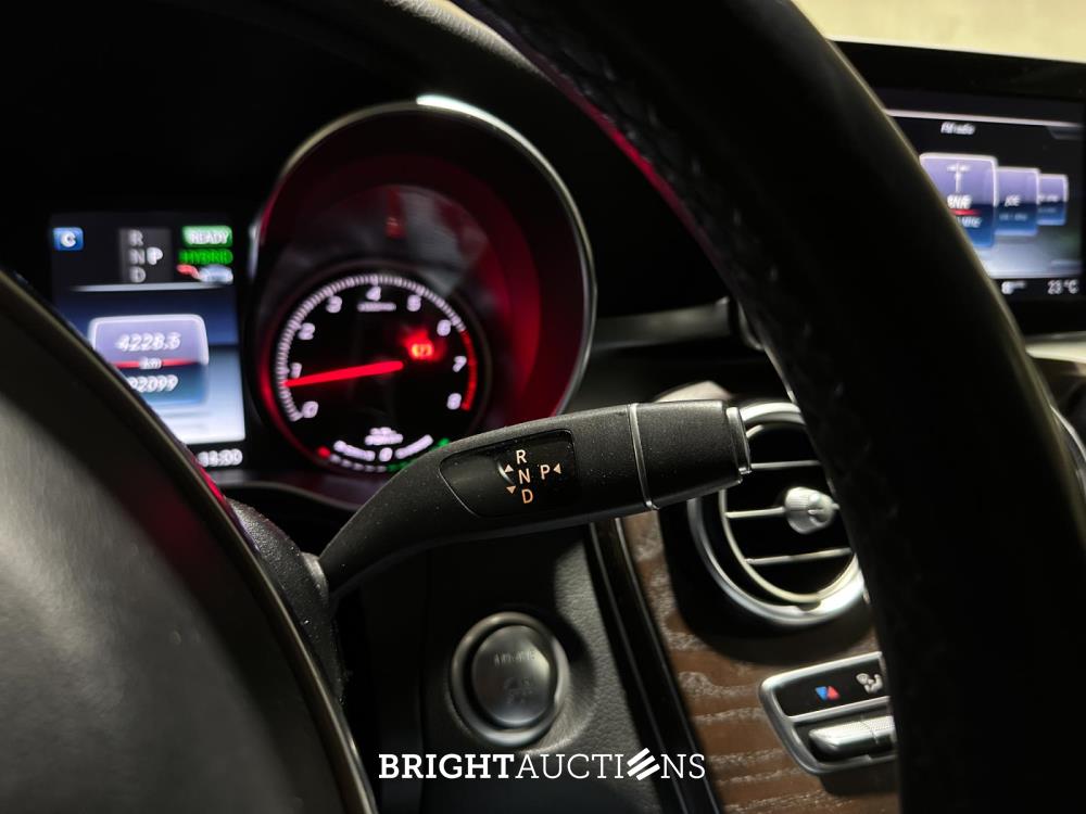 Mercedes-Benz GLC350e Coupé 4Matic Edition 1 320pk 2017 GLC-klasse, T-288-NF