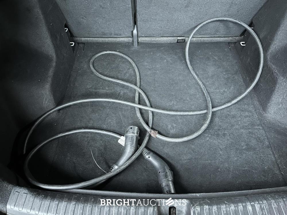 Audi Q4 e-tron 35 Launch edition 55 kWh 170pk 2021 (Origineel-NL+1e eigenaar), N-924-PK