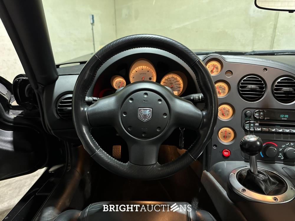 Dodge Viper SRT-10 8.4 V10 600pk 2008 Convertible, 67-KJL-8 (13.849 KM)